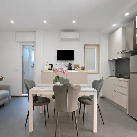 Dalila's Luxury House * Torre A Mare
